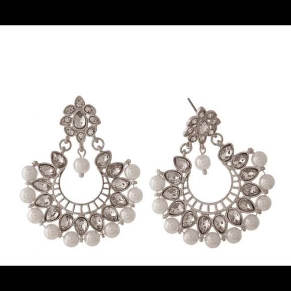 Silver and Pearl Chandelier Earrings - Picture 2 of 4
